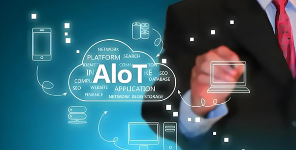 3044am永利-一加15R亮相Geekbench平台 将于12月17日正式发布